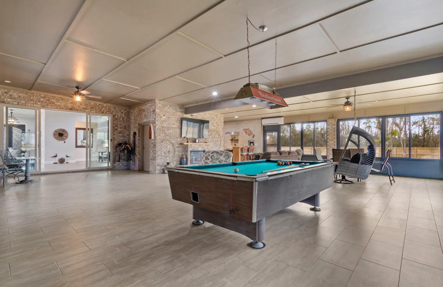 Game room open plan in Gulfport, MS